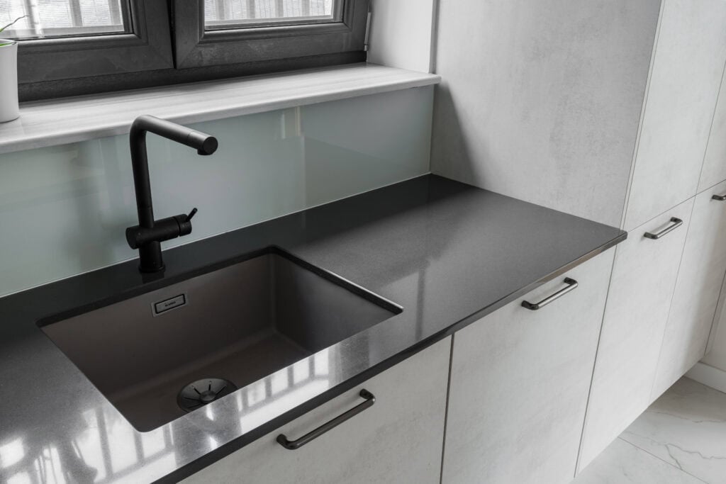 Blat din cuarț negru