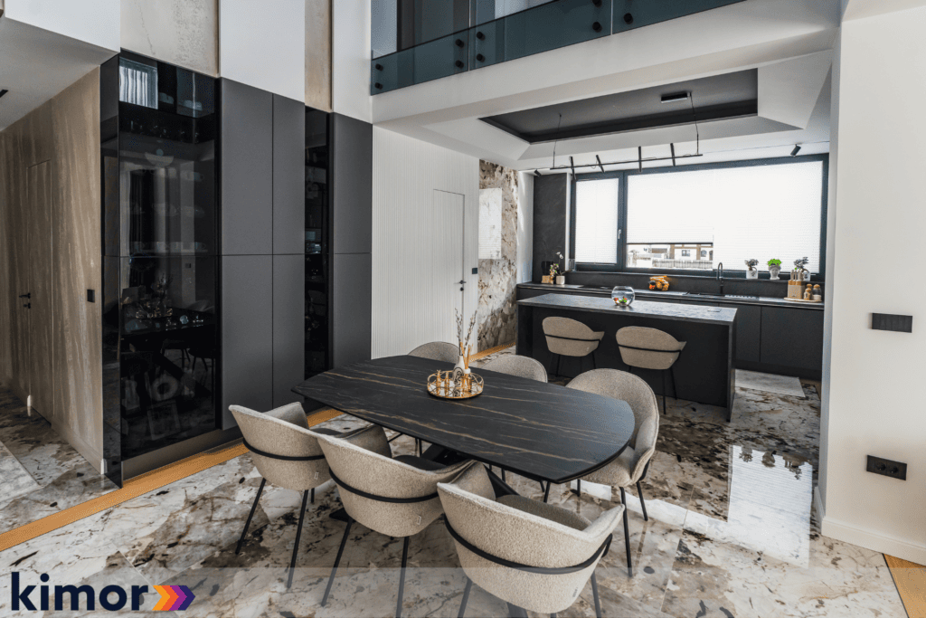 Bucătărie minimalistă cu vitrine în zona de dining