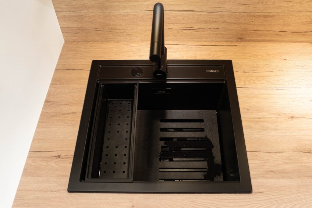 Chiuveta keratek-plus, montare pe blat, accesorii Best 104 ELLECI