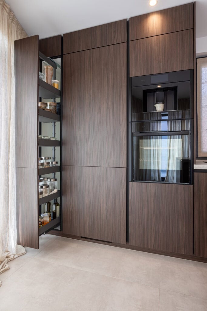 Combina frigorifica incorporabila KB7962FE0 VitaFresh XXL si NoFrost NEFF